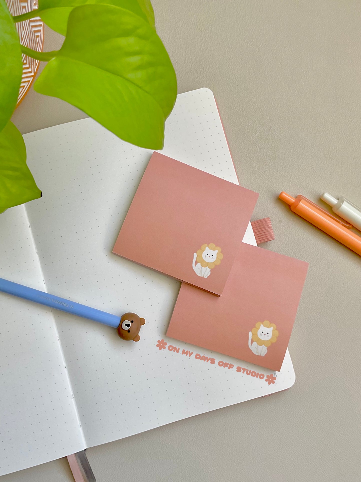 Sunflower Cat Sticky Notes