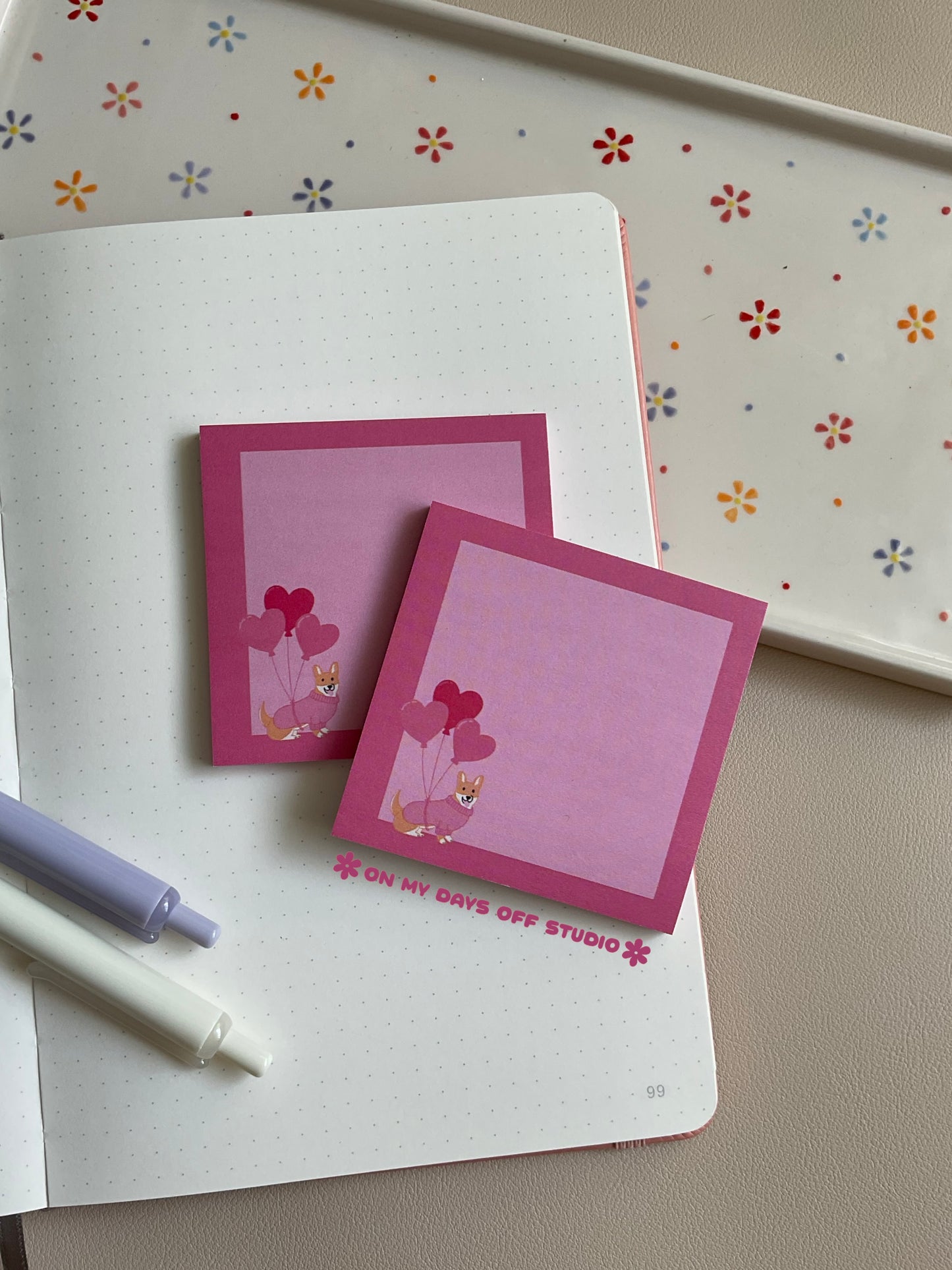 Corgi & Heart Balloons Sticky Notes