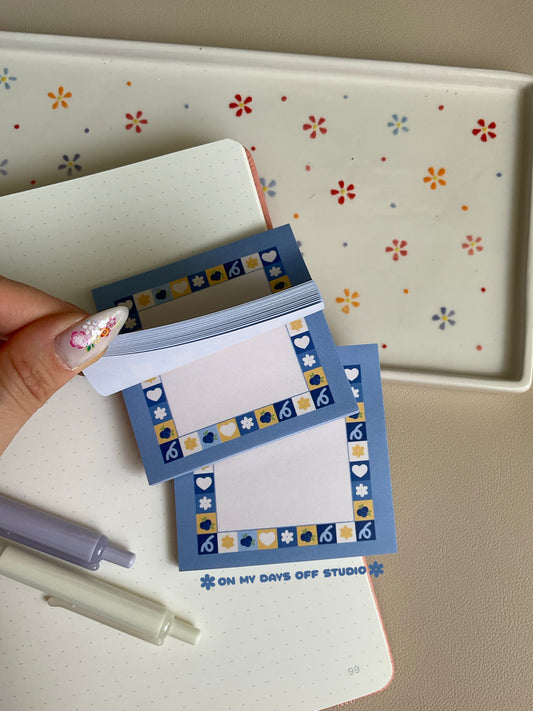 Blueberry Border Sticky Notes